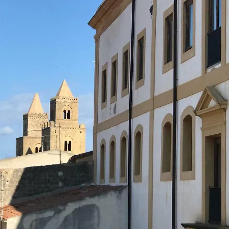 Dal Duomo Al Mare Cefalù