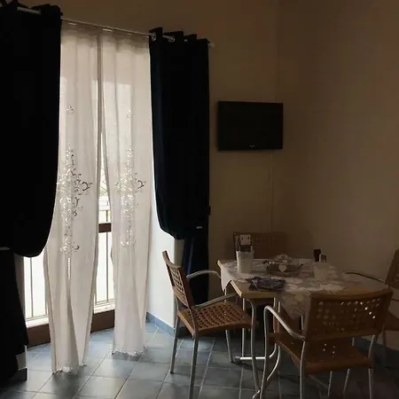 Vakantiehuis Dal Duomo Al Mare Cefalù